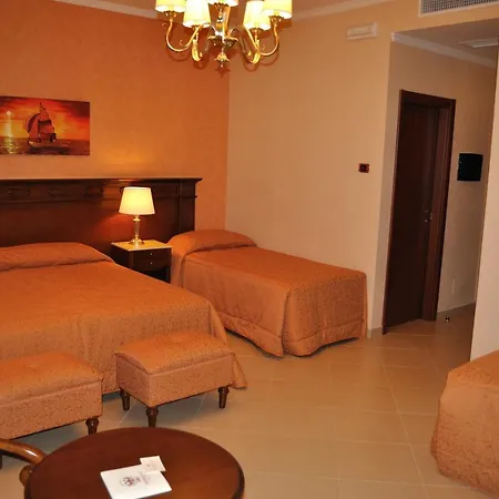 Federico Ii Hotel
