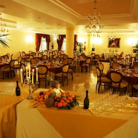 Otel Federico Ii