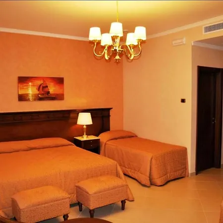 Federico Ii Otel 4*